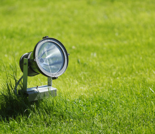 What is the best garden lighting to buy - Home Guide Expert